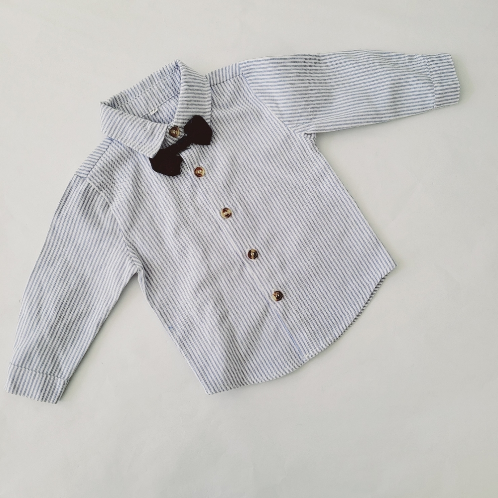 3/$25 pinstripe button down long sleeve shirt with attached bowtie
